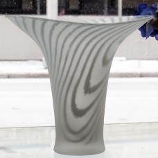 Peill Silke Frosted Vase #27175 height 7.75"