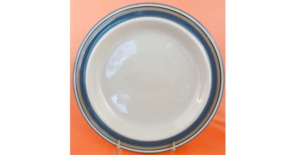 arabia-finland-uhtua-dinner-