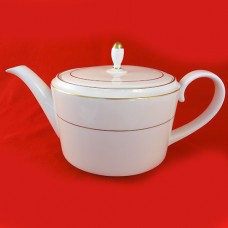 Coalport Royalty Tea Pot 4.75`tall 5 cup