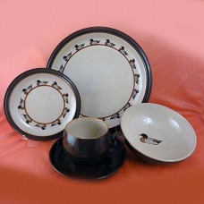 Denby Decoy 5pc Place Setting with cereal bowl