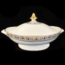 Empress by Royal Doulton Covered Vegetable Bowl 12" 