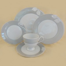Hutschenreuther Fleuron Bastille Chloe 5pc Setting Hutschenreuther Fleuron Bastille Chloe 5pc Setting
