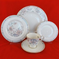 Lenox Lichfield Garden 5pc Place Setting 