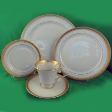 Pickard Palace 5pc Place Setting USA