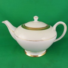 Royal Chelsea Chatsworth Tea Pot 5.5" tall