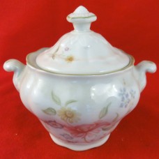 Royal Doulton Ashbourne Covered Sugar 4.75" tall