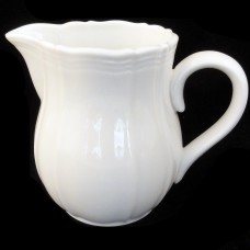Royal Doulton Hallmark Creamer 4.25" tall