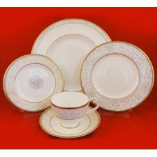 Royal Doulton Naples 5 Piece Place Setting 