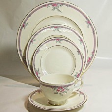 Royal Doulton Providence 5 Piece Place Setting