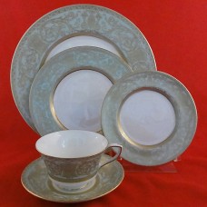 Royal Worcester Embassy Green 5 Place Place Setting