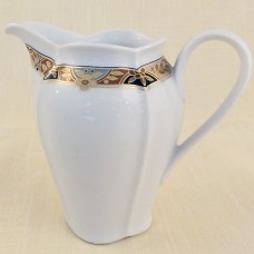 Tirschenreuth Palais Versailles Creamer 3.8" tall Tirschenreuth Palais Versailles Creamer 3.8" tall