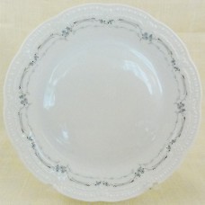 Tirschenreuth Victoria Iris Salad Plate 7.6" diameter Tirschenreuth Victoria Iris Salad Plate 7.6" diameter