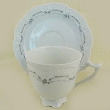 Tirschenreuth Victoria Iris Saucer 6.25" diameter Tirschenreuth Victoria Iris Saucer 6.25" diameter