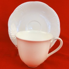 Villeroy & Boch Arco Weiss (White) Cup & Saucer