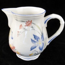 Villeroy & Boch RIVIERA Creamer 3.5" NEW Germany Villeroy & Boch RIVIERA Creamer 3.5" NEW Germany