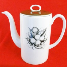 BLACK FRUIT by Wedgwood Coffee Pot Round 8.5`tall