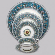 Wedgwood Florentine Turquoise 5pc Setting Peony Shape