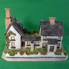 David Winter Newton Mill House 5.5" tall