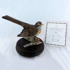 Kaiser Robin by Wolfgang Gawantka 7.25 inches high
