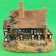 Lilliput Lane Crown Inn 4.25" wide L201