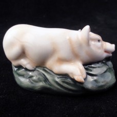 PIG HN2650 by Royal Doulton 2.25" long 