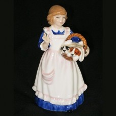 Royal Doulton Quiet They're Sleeping HN3657 6" tall